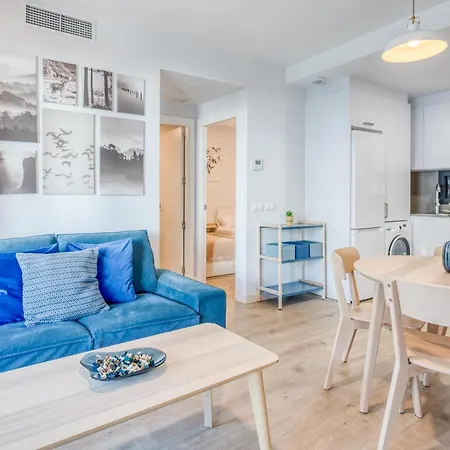 Hanami Connecta 3 * Estepona